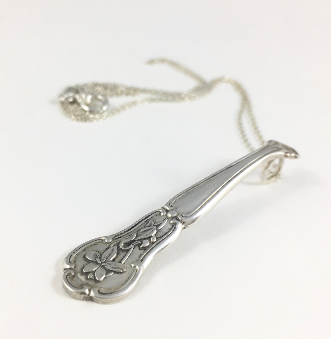 New Jersey Necklace, New Jersey Woman, Violet Necklace, New Jersey