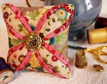 Cathedral Window Pincushion Pattern - PDF Sewing Pattern -  Pin Cushion Pattern - Quilt Design