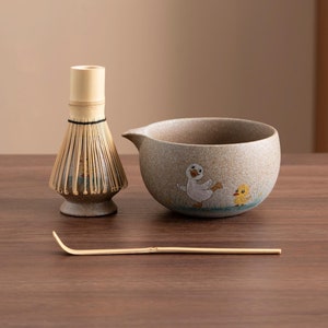 Hand-painted Cute Duck Ceramic Matcha Bowl with Bamboo Whisk and Chasen Holder Unique Japanese Matcha Whisk Set 450ml
