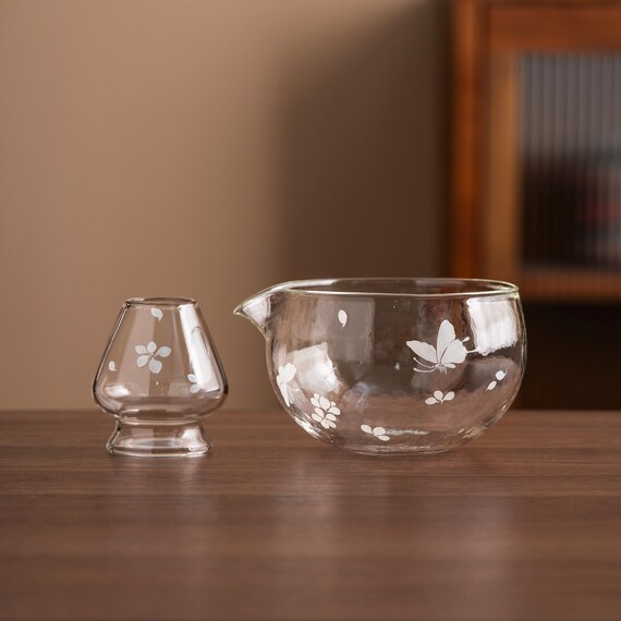 Glass Matcha Bowl With Spout - 14.5 Oz Borosilicate Chawan Bowl Heat Resistant & Dishwasher Safe