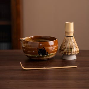 Hand-painted Black Cat Ceramic Matcha Bowl with Bamboo Whisk and Chasen Holder Japanese Matcha Whisk Tea Set 450ml