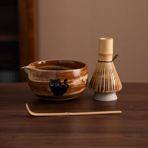 Hand-painted Black Cat Ceramic Matcha Bowl with Bamboo Whisk and Chasen Holder Japanese Matcha Whisk Tea Set 450ml