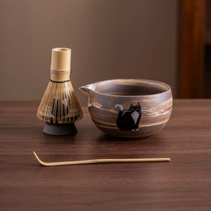Hand-painted Black Cat Ceramic Matcha Bowl with Bamboo Whisk and Chasen Holder Unique Japanese Matcha Bowl Set 450ml