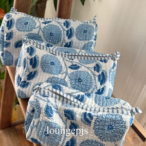 Lot de 3 trousses de toilette matelassées en coton, accessoire cadeau pour femme, trousse à maquillage et organiseur, style printanier, cadeau pour elle, sac de voyage pinte