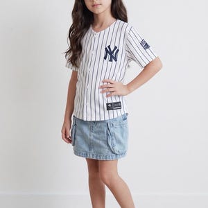 Camiseta de béisbol de rayas blancas y azul marino para niños de Nueva York (0-12 años)