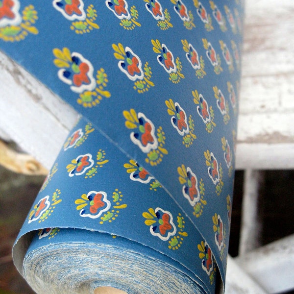 Reserved for Jan....Vintage french-style wallpaper, unpasted, gorgeous huge roll