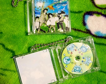 SHINee World Frutiger CD Schlüsselanhänger