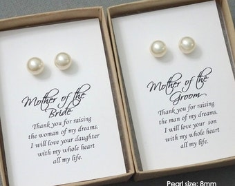 Stud Pearl Earrings, Gift for Mom, Mother of the Bride Gift Earrings, Mother of the Groom Gift Earrings, Wedding Earrings, Stud Earrings