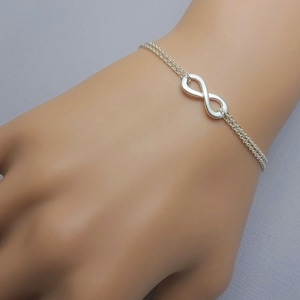 Infinity Bracelet, Sterling Silver Infinity Bracelet, Bridesmaid Bracelet, Personalized Bridesmaid Gift, Bridesmaid Jewelry, Gift for Her