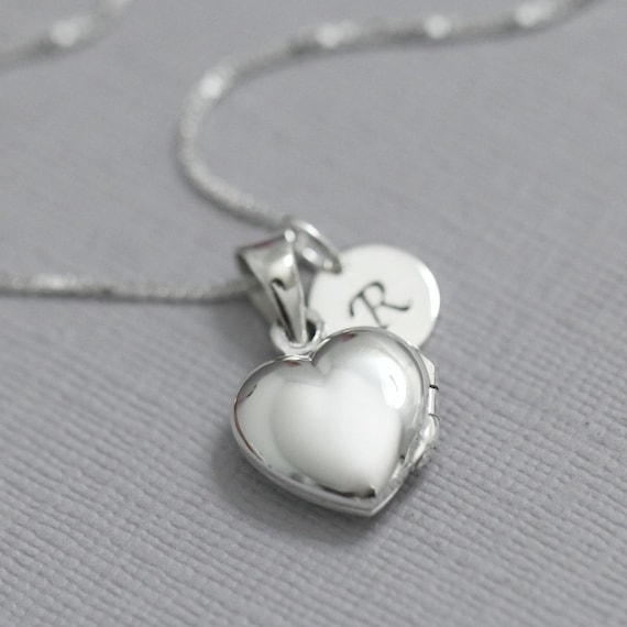 Heart locket for girlfriend outlet