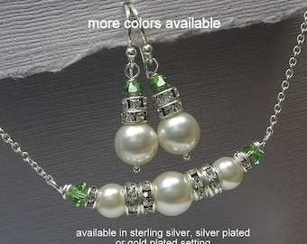 Light Green Wedding Jewelry Set, Swarovski Necklace,  Peridot Jewelry, Green Wedding, Greenery, Bridesmaid Gift, Bridesmaid Jewelry Set