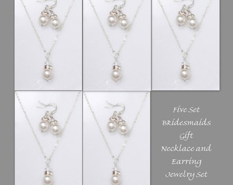 Set of 5 Bridesmaid Gift,  Swarovski White Pearl Necklace and Earring Set, Bridesmaid Jewelry Set, Personalized Bridesmaid Gift