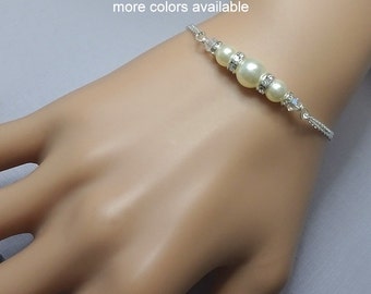 Swarovski Ivory Pearl Bridesmaid Bracelet, Wedding Bracelet, Maid of Honor Gift, Bridesmaid Gift, Mother of the Bride Gift, Wedding Jewelry