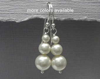 Ivory Pearl Earrings, Bridesmaid Gift Earrings, Bridesmaid Earrings, Mother of the Groom Gift, Maid of Honor Gift Wedding Earrings