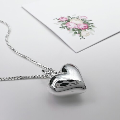 thumbnail interactive-video image 1 of 925 Sterling Silver Plain Puff Heart Pendant Necklace - Gift Boxed, Multiple Lengths 1 of 2