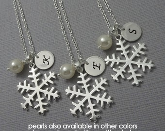 Snowflake Necklace, Winter Wedding Bridesmaid Necklace, Winter Wedding Necklace, Bridesmaid Gift Necklace, Christmas Gift for Her