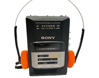 Sony Walkman WM-AF50 REVISADO. Correas nuevas y velocidad calibrada. Auriculares retro NUEVOS.