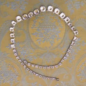 Beautiful 1950s crystal necklace and earrings image 4