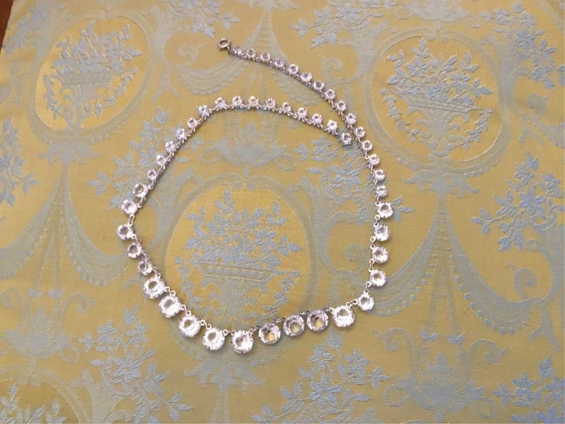 Beautiful 1950s crystal necklace and earrings image 3