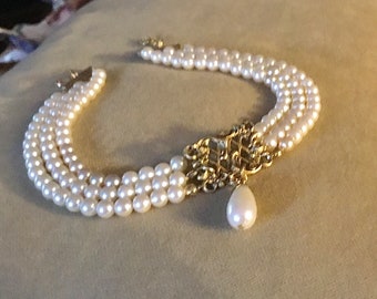 3 strand Pearl choker Poldark Elizabeth Warleggan