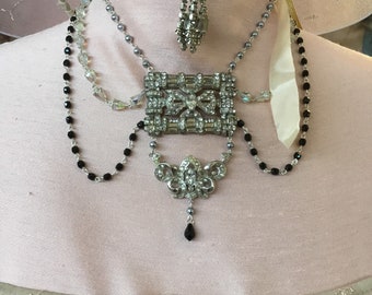 Victorian Rhinestone dazzling Necklace and earring set