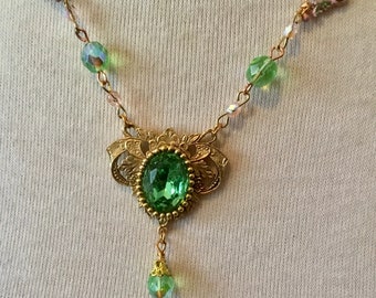 Dazzling Emerald Vintage Necklace and Earrings Set