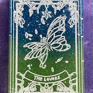 The Lovers Green/Blue  |  Tarot Resin Pendant Necklace