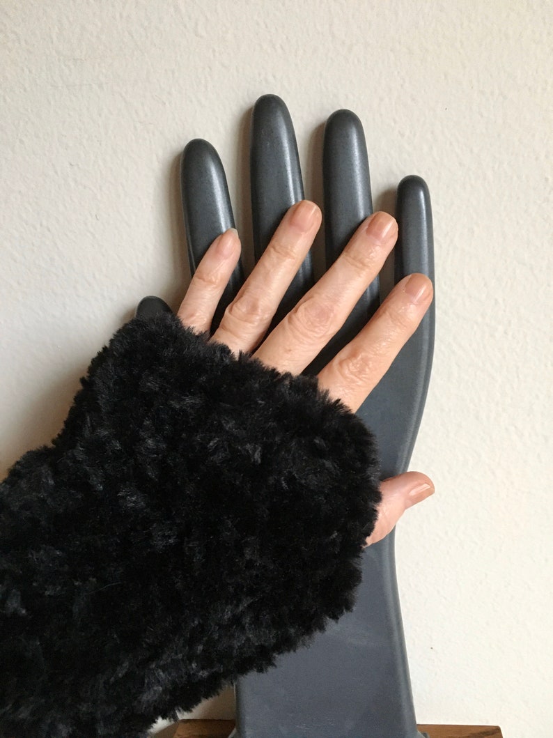 Fingerless Mitts knit in Faux Fur, Touchscreen Mitts, Faux Fur, Cozy Hand Warmers, Computer Handwarmers Black