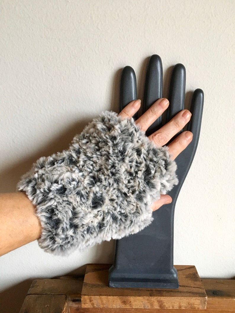 Fingerless Mitts knit in Faux Fur, Touchscreen Mitts, Faux Fur, Cozy Hand Warmers, Computer Handwarmers Gray