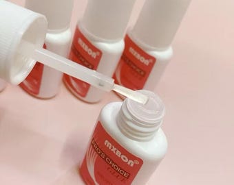 Professioneller Brush-On Nagelkleber: Extra starker Kleber für Fake Nägel