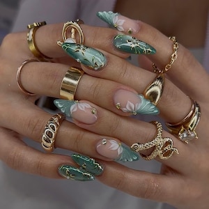 3D gröna Cat Eye-pressnaglar med blommiga utsmyckningar – Handgjord Freestyle-design