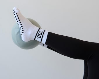 100s Grip Socks