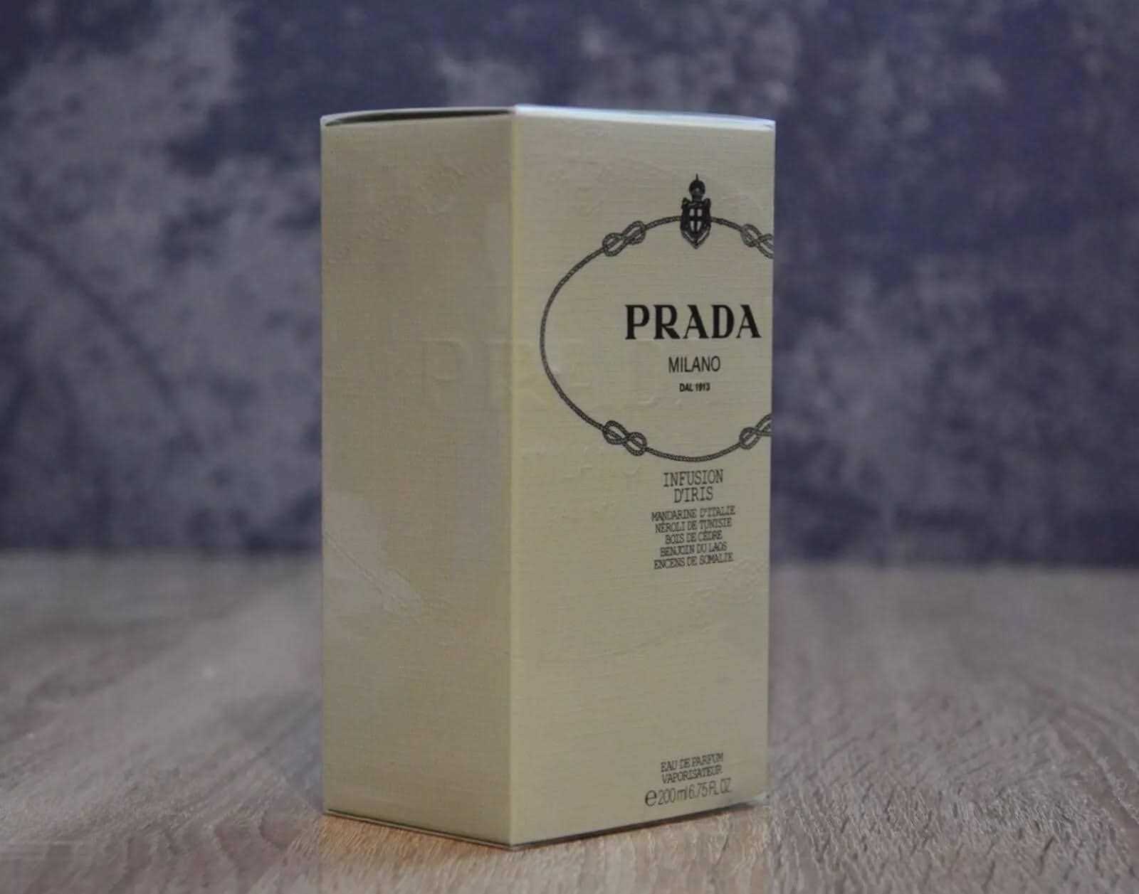 プラダ インフュージョン ディリス オードパルファム 200ml、廃盤