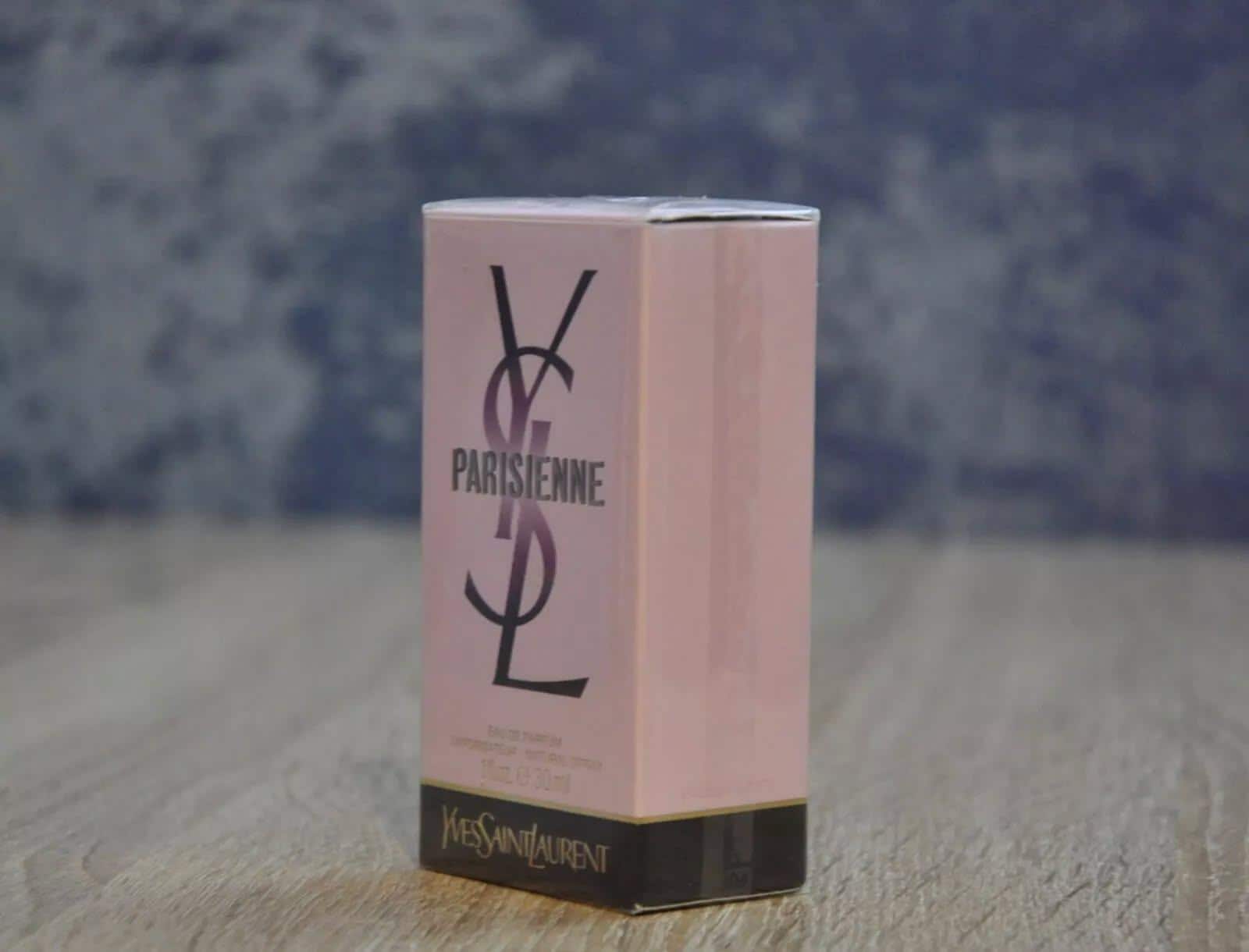 イヴ・サンローラン パリジェンヌ オードパルファム 30ml、廃盤、非常