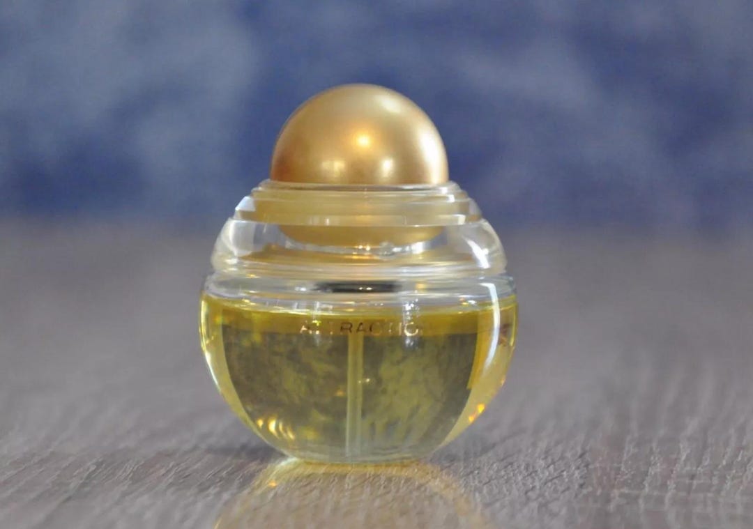 ランコム アトラクション 香水 30ml ランコム アトラクション オードパルファム 30ml、ヴィンテージ、廃盤