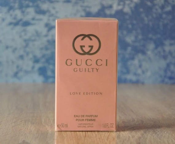 グッチ ギルティ ラブ エディション オードトワレ 50ml、廃盤、非常に