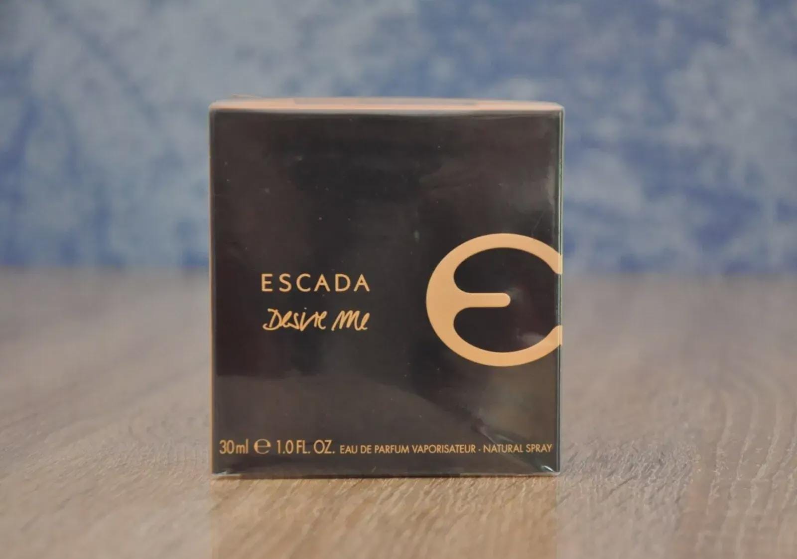 ESCADA DESIRE ME オードパルファム 30ml、廃盤、非常にレア、新品