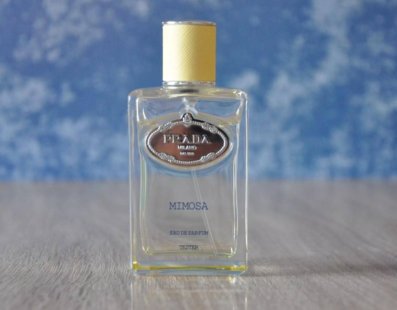 プラダ インフュージョン ミモザ オードパルファム 100ml、廃盤、非常