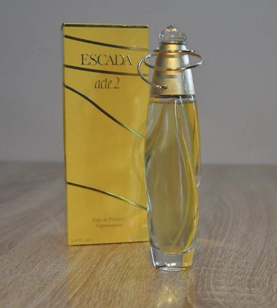 ヴィンテージ ESCADA Acte 2 オードパルファム、100ml、新品箱入り