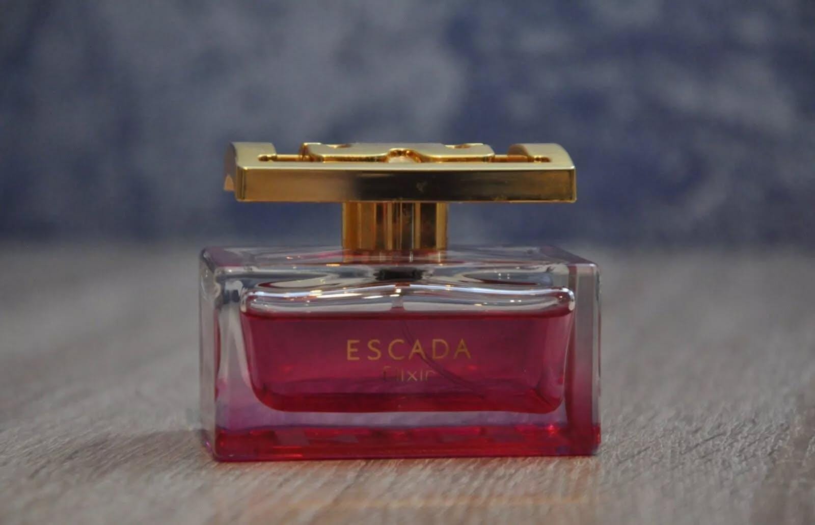 ESCADA ESPECIALLY ELIXIR オードパルファム 75ml、廃盤、非常にレア 