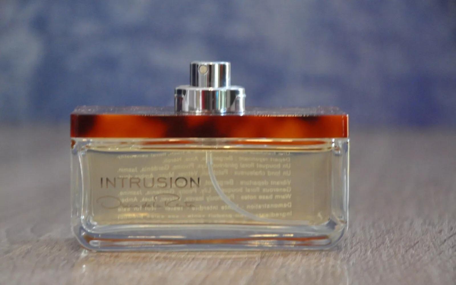 オスカー デ ラ レンタ INTRUSION オードパルファム 100ml