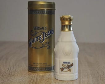 VERSACE - ヴェルサーチ ホワイトジーンズ 75mlの通販 by ファ