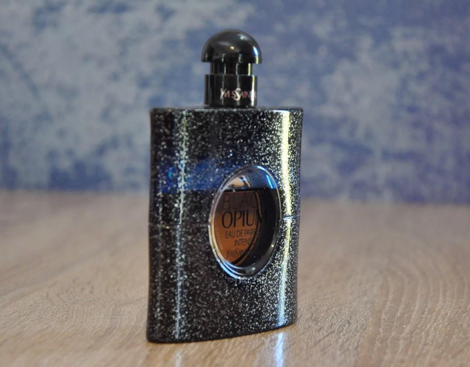 イヴ・サンローラン ブラックオピウム オードパルファム インテンス