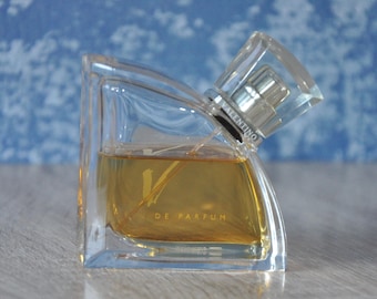V VALENTINO Eau de Parfum 90ml, Discontinued, Very Rare, Used (See photos with actual perfume level)
