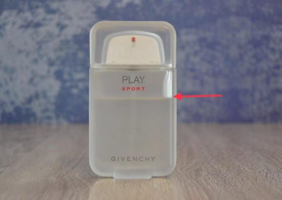 GIVENCHY PLAY SPORT pour Homme オードトワレ 100ml、廃盤、非常に 