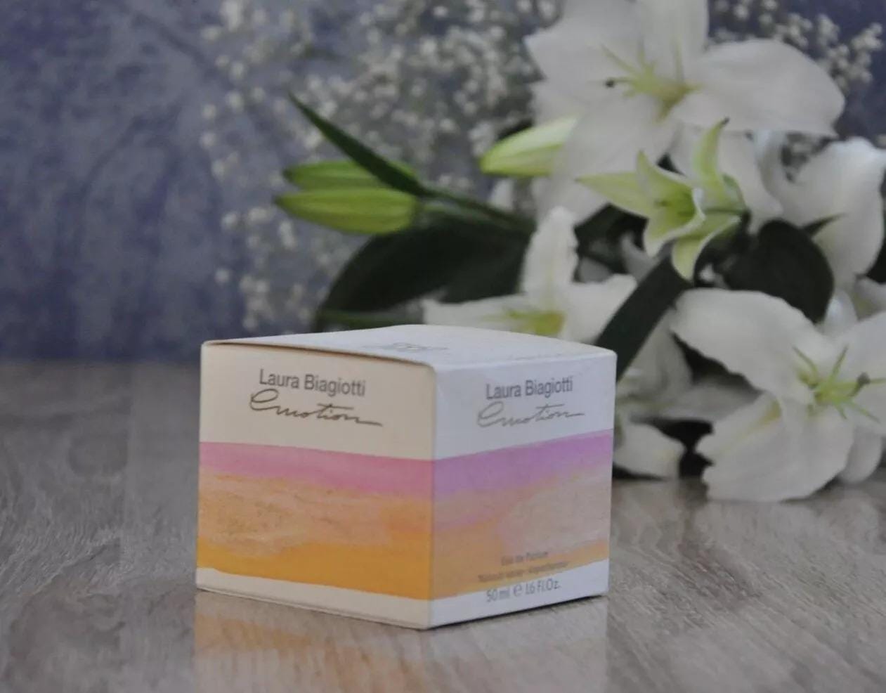 【新品未使用】ラウラ ビアジョッティ エモーション オーデパルファム50ml il_fullxfull.6445463572_8lqa.jpg