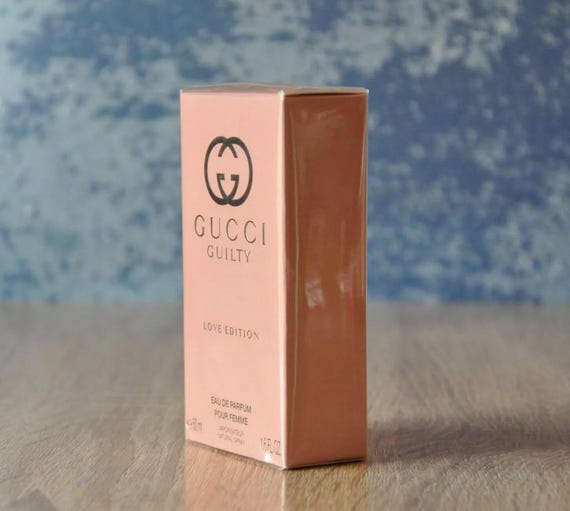 グッチ ギルティ ラブ エディション オードトワレ 50ml、廃盤、非常に