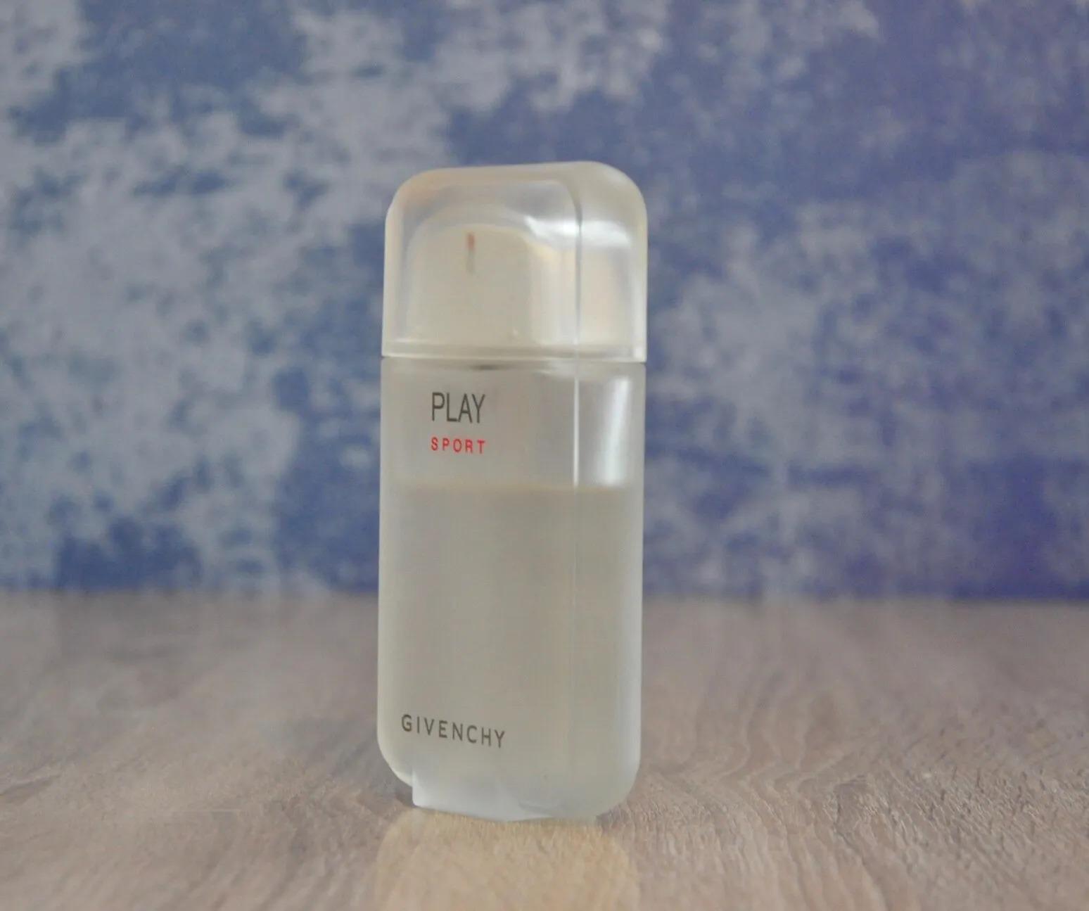 GIVENCHY PLAY SPORT pour Homme オードトワレ 100ml、廃盤、非常に