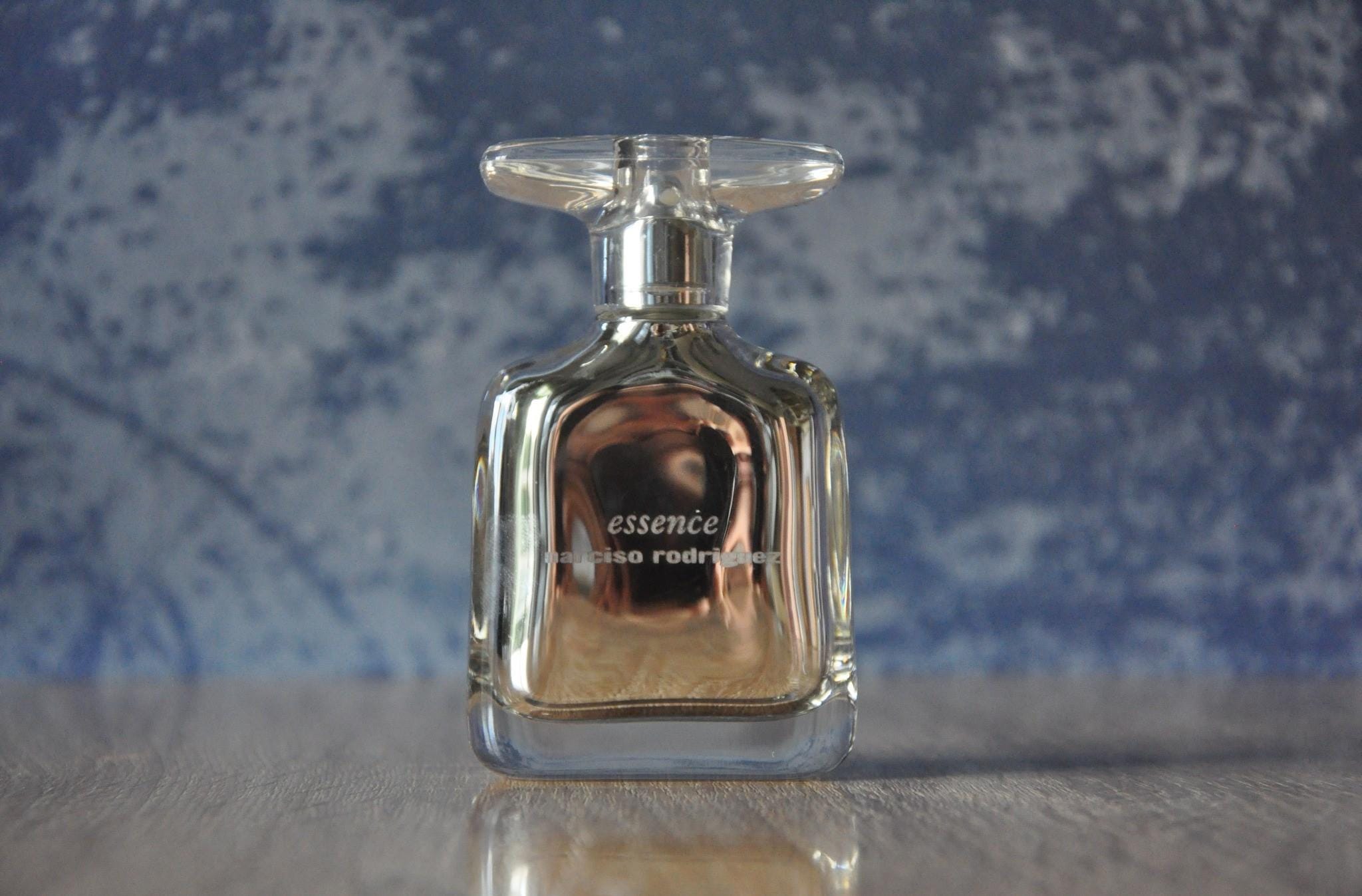 【廃盤】ナルシソロドリゲス エッセンス イリデッセンス オードパルファム 50 il_fullxfull.6633748643_85s2.jpg