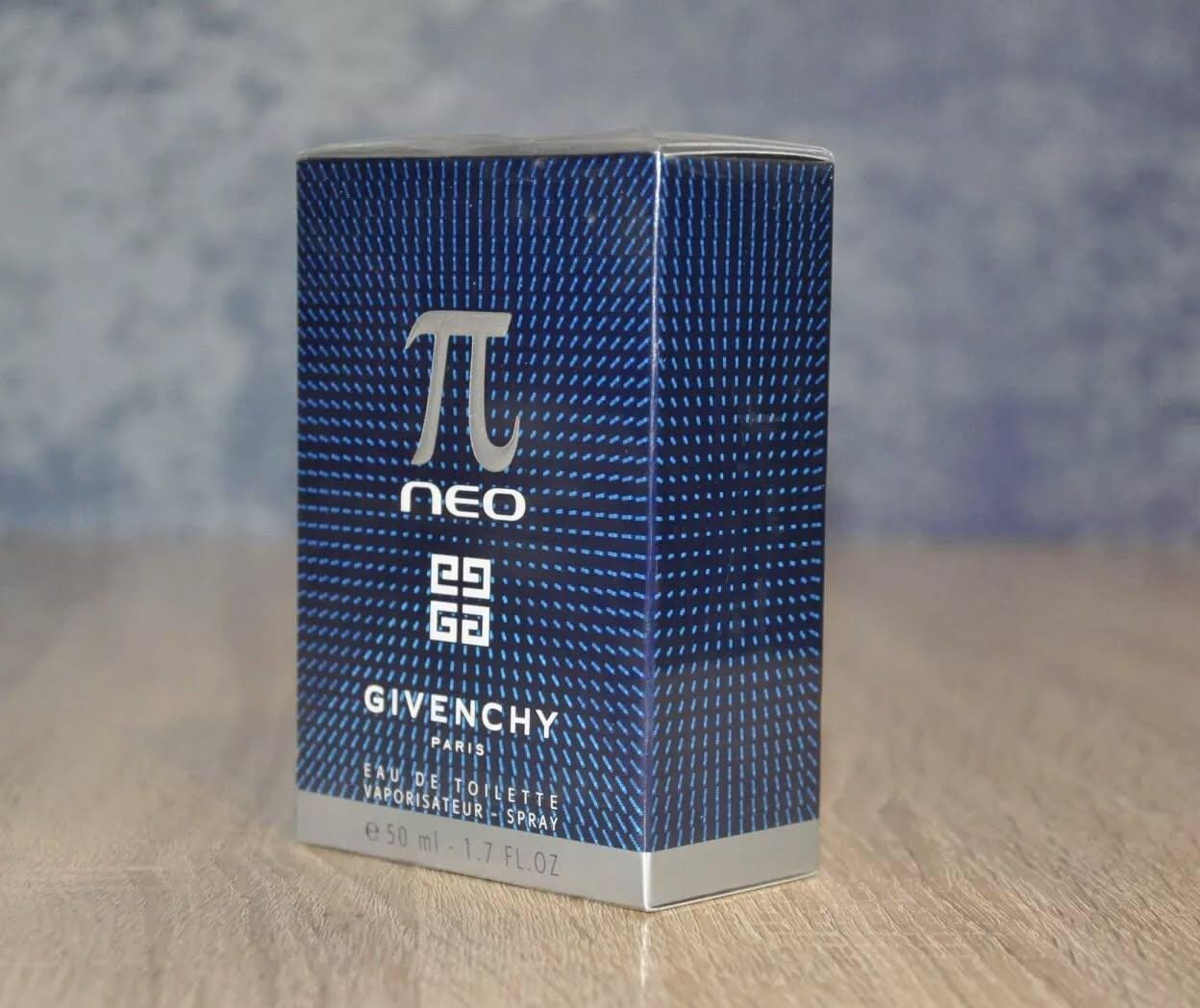 廃盤希少ジバンシィパイネオオーデトワレ50ml ジバンシィ パイ ネオ オードトワレ 50ml、廃盤、非常に希少、新品